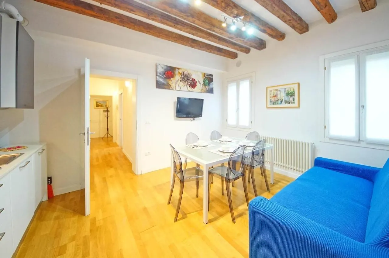 Dolcevita Apartments N 502 Biennale Venice