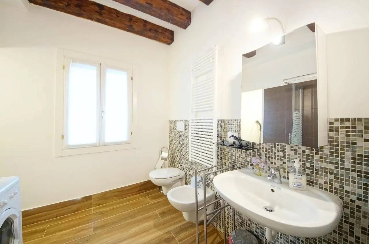 Dolcevita Apartments N 502 Biennale Venice